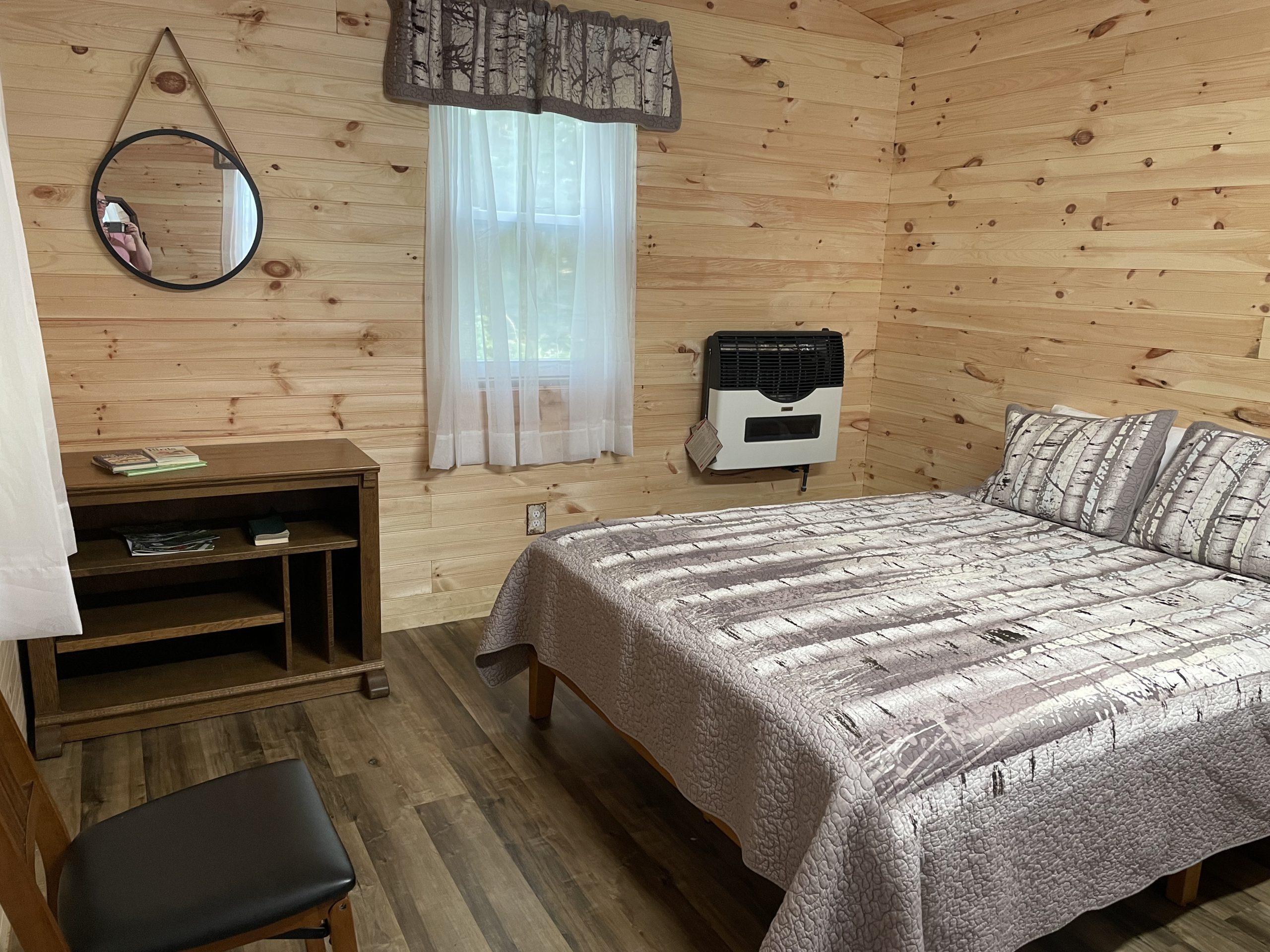 Cabin Rentals | Lazy River Playground and Retreat Center